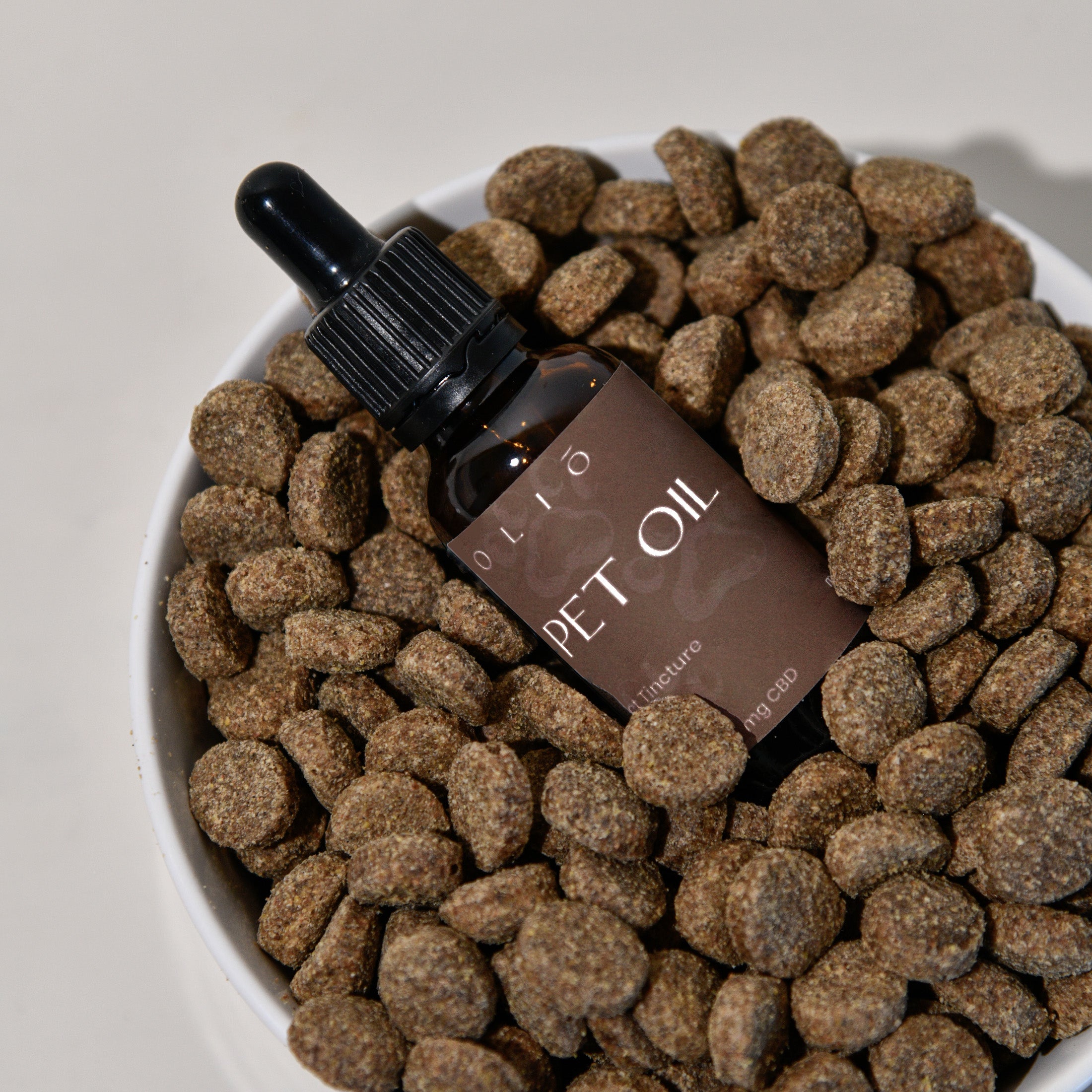 Pet Oil - 300 mg - Wellness and Health Online Shop South Africa - The Oliō Store